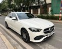 Mercedes-Benz C200 2022 - Cần bán xe màu trắng