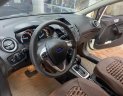 Ford Fiesta 2014 - Xe màu trắng