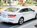 Honda Accord 2022 - Sensing nhập Thái, odo chỉ mới 400km, mới đập thùng