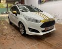 Ford Fiesta 2014 - Xe màu trắng