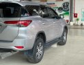 Toyota Fortuner 2019 - Bán xe ít sử dụng giá chỉ 920tr