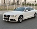 Audi A5 2012 - Cần bán lại xe màu trắng