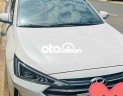 Hyundai Elantra  1.6AT 2021 trắng đẹp zin một chủ từ đầu. 2021 - Elantra 1.6AT 2021 trắng đẹp zin một chủ từ đầu.