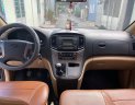 Hyundai Starex 2017 - Số sàn, màu xám