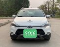 Hyundai i20 Active 2016 - Màu trắng, nhập khẩu nguyên chiếc