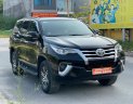 Toyota Fortuner 2017 - Màu đen số sàn, giá 770tr