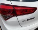 Hyundai i20 Active 2017 - Màu trắng, nhập khẩu