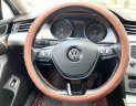 Volkswagen Passat 2017 - Máy 1.8 Turbo ít hao xăng 100km/8 lít, màu vàng cát, full cao cấp nhất đủ đồ