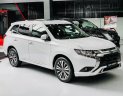 Mitsubishi Outlander 2023 - Hỗ trợ thuế trước bạ 50 % và nhiều quà tặng giá trị