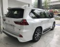 Lexus LX 570 2021 - Xe Trung Đông sản xuất năm 2021 lô xe cuối cùng về Việt Nam
