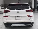 Hyundai Tucson 2.0 đặc biệt ATH 2020 - Cần bán Hyundai Tucson 2.0 đặc biệt ATH năm 2020, màu trắng, xe gia đình chạy chuẩn km