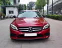 Mercedes-Benz C200 2019 - Cần bán xe Mercedes Benz đời 2019, màu Đỏ, tên tư nhân xe đi gia đình