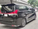 Lexus LM 300 2021 - Bán xe Lexus LM 300h đời 2021 bản 4 ghế VIP có vách ngăn, màu đen, nhập khẩu