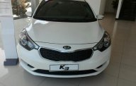 Kia K3 1.6 AT 2016 - Bán xe Kia K3 1.6 AT đời 2016, màu trắng, nhập khẩu, giá tốt giá 643 triệu tại Quảng Ngãi