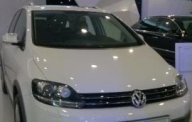 Volkswagen Golf Plus 2016 - Cần bán Volkswagen Golf Plus đời 2016, màu trắng, nhập khẩu nguyên chiếc giá 1 tỷ 79 tr tại Tp.HCM