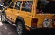 Jeep Cherokee 1998 - Cần bán Jeep Cherokee đời 1998, màu vàng, xe nhập, giá chỉ 170 triệu giá 170 triệu tại Tp.HCM