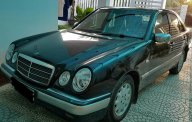 Mercedes-Benz E230 1997 - Bán Mercedes E230 đời 1997, màu đen giá cạnh tranh giá 180 triệu tại Tp.HCM