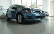 Volkswagen Golf 2014 - Cần bán xe Volkswagen Golf sản xuất 2014, màu xanh lam, nhập khẩu giá 1 tỷ 169 tr tại Tp.HCM