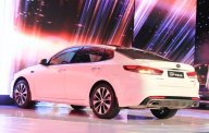 Kia K5 2.0 GAT 2017 - Cần bán Kia Optima K5 2016, xe thể thao hạng sang, màu trắng, giá chỉ 865 triệu giá 865 triệu tại Hà Nội