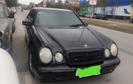 Mercedes-Benz E230 1999 - Bán xe Mercedes-Benz E230 đời 1999 màu đen, 110 triệu nhập khẩu giá 110 triệu tại Hải Dương