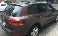 Volkswagen Touareg 2013 - Cần bán xe Volkswagen Touareg sản xuất 2013, màu nâu giá 1 tỷ 800 tr tại Tp.HCM