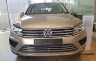 Volkswagen Touareg 2018 - Bán ô tô Volkswagen Touareg năm 2018, nhập khẩu giá 2 tỷ 499 tr tại Khánh Hòa