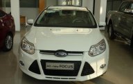 Ford Focus 2018 - Bán Ford Focus sản xuất 2018, màu trắng, 580 triệu, hỗ trợ thủ tục ngân hàng 90% và lăn bánh, 0968912236 giá 580 triệu tại Hưng Yên