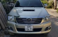 Toyota Hilux G 2012 - Bán Toyota Hilux G năm sản xuất 2012, màu vàng cát giá 485 triệu tại Nghệ An