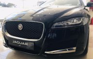 Jaguar XF 2018 - Bán xe Jaguar XF Prestige màu đen, lh 0938302233 xe 2018, giao ngay tặng bảo dưỡng, bảo hành giá 3 tỷ 279 tr tại Đà Nẵng