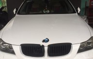 BMW 3 Series 320i 2007 - Bán BMW 3 Series 320i sản xuất năm 2007, màu trắng, xe nhập  giá 450 triệu tại Nghệ An