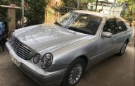 Mercedes-Benz E class  E240 2001 - Bán Mercedes E240 2001, màu bạc, nhập khẩu  giá 145 triệu tại Đồng Nai