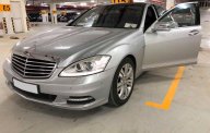 Mercedes-Benz S class S400 2011 - Bán xe S400 đời 2011 màu bạc, đi 43.000 km, biển tp giá 1 tỷ 190 tr tại Tp.HCM