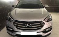 Hyundai Santa Fe CRDi 2016 - Bán Hyundai Santa Fe CRDi 2.2 AT(Full máy dầu), đời 2016, màu bạc, biển Sài Gòn, xe lướt như mới giá 1 tỷ 6 tr tại Tp.HCM