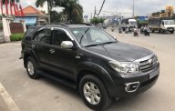 Toyota Fortuner V 2011 - Bán Fortuner V 2011 xăng hai cầu, xám chì chính chủ BSTP giá 545 triệu tại Tp.HCM