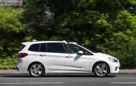 BMW 2 Series Gran Tourer 218i 2016 - Cần bán lại xe BMW 2 Series Gran Tourer 218i sản xuất 2016, màu trắng, nhập khẩu   giá 1 tỷ 200 tr tại Hà Nội