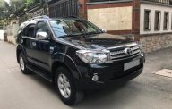 Toyota Fortuner V 2011 - Cần bán xe Toyota Fortuner V 2011 máy xăng, số tự động giá 575 triệu tại Tp.HCM