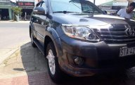 Toyota Fortuner G 2012 - Bán lại xe Toyota Fortuner G sản xuất năm 2012, màu xám số sàn giá 747 triệu tại Phú Yên