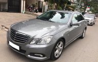 Mercedes-Benz E class E250 2010 - Gia đình cần bán E250, sản xuất 2010, số tự động, máy xăng, màu xám giá 683 triệu tại Tp.HCM