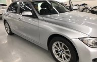 BMW 3 Series 320i 2012 - Cần bán xe BMW 3 Series 320i năm sản xuất 2012, màu bạc, nhập khẩu nguyên chiếc, giá 760tr giá 760 triệu tại Tp.HCM