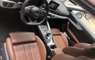 Audi A4 AT 2018 - Cần bán gấp Audi A4 AT sản xuất năm 2018, màu trắng, nhập khẩu nguyên chiếc chính chủ giá 1 tỷ 600 tr tại Tp.HCM