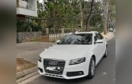 Audi A4 2010 - Cần bán Audi A4 đời 2010, màu trắng, xe nhập, giá tốt giá 679 triệu tại Lâm Đồng