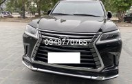 Lexus LX 2016 - Cần bán lại với giá thấp chiếc xe sang Lexus LX570 2016, màu đen, xe nhập giá 5 tỷ 980 tr tại Hà Nội