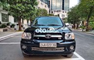 Toyota Sequoia 4.7 AT 2004 - Cần bán Toyota Sequoia 4.7 AT sản xuất năm 2004, màu đen, nhập khẩu nguyên chiếc giá 799 triệu tại Hà Nội