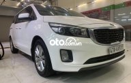 Cần bán gấp Kia Sedona sản xuất 2016, màu trắng xe gia đình  giá 655 triệu tại Đà Nẵng