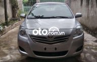 Toyota Vios   E   2012 - Cần bán gấp Toyota Vios E sản xuất 2012, màu bạc, nhập khẩu nguyên chiếc số sàn giá 225 triệu tại Gia Lai