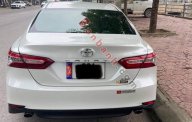 Toyota Camry   2.5Q 2019 - Bán Toyota Camry 2.5Q đời 2019, màu trắng, nhập khẩu nguyên chiếc chính chủ giá 1 tỷ 120 tr tại Hà Tĩnh