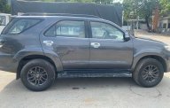 Toyota Fortuner G 2016 - Bán ô tô Toyota Fortuner 2.5G năm sản xuất 2016, màu xám giá 605 triệu tại Tp.HCM