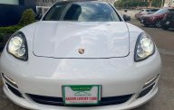 Cần bán gấp Porsche Panamera S sản xuất 2011, màu trắng, nhập khẩu nguyên chiếc còn mới giá 1 tỷ 550 tr tại Tp.HCM