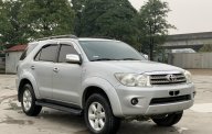 Bán xe ô tô Toyota Fortuner dầu 2.5 4x2 MT năm 2011, màu bạc, giá cạnh tranh, bao check test hãng thoải mái giá 490 triệu tại Hà Nội