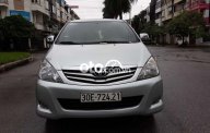 Toyota Innova  G 2010 - Bán Toyota Innova G năm 2010, màu bạc xe gia đình, 278 triệu giá 278 triệu tại Hà Nội